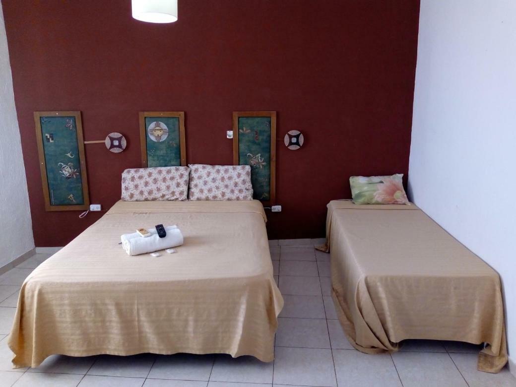 Petit Hotel Panambi Пуэрто-Игуасу Экстерьер фото